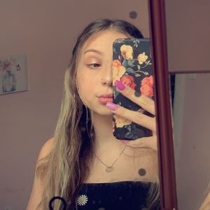 Meet your Posher, Catherine